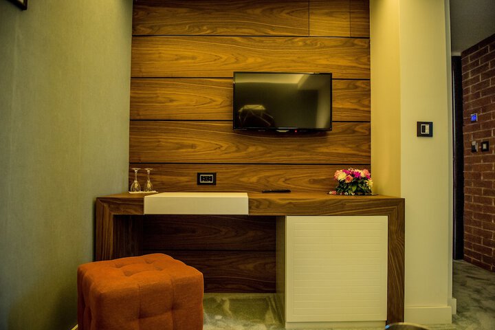 Room 32 of 72