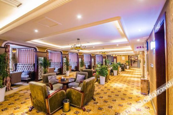Hotel Interior 7 of 19