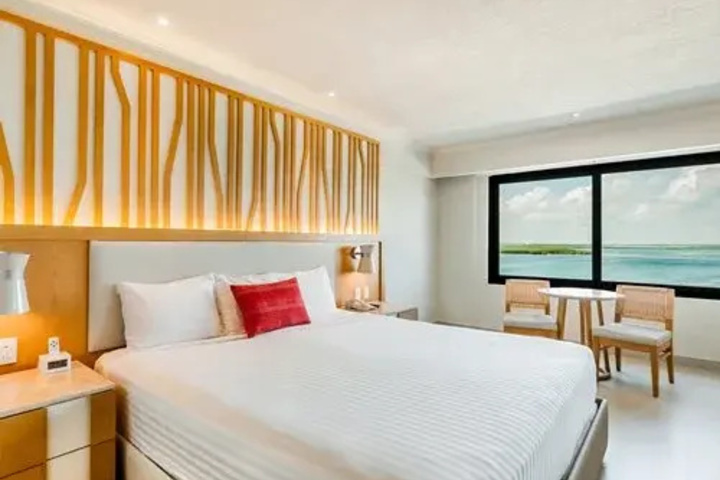 Hotel Y Villas Solaris Cancun