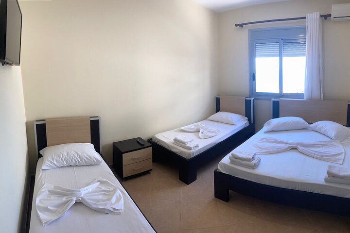 Room 19 of 54