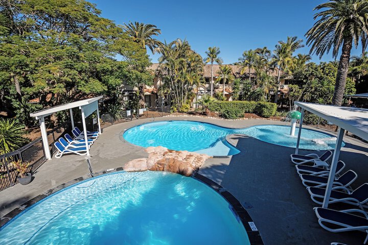 Pool 108 of 148