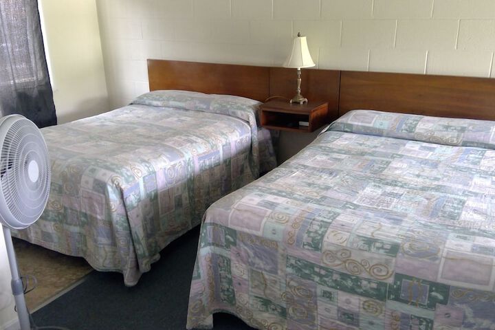Room 7 of 17