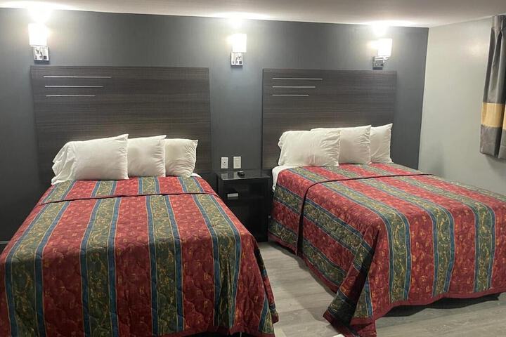 Standard Room, King or Two Doubles (2 of 3)