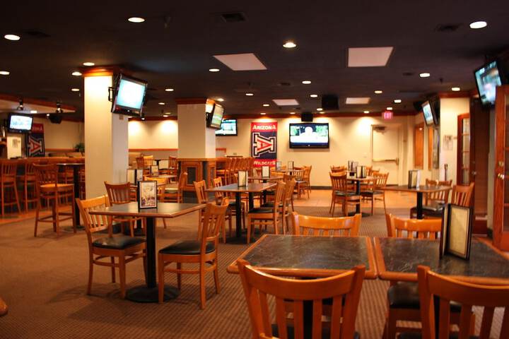 Sports bar