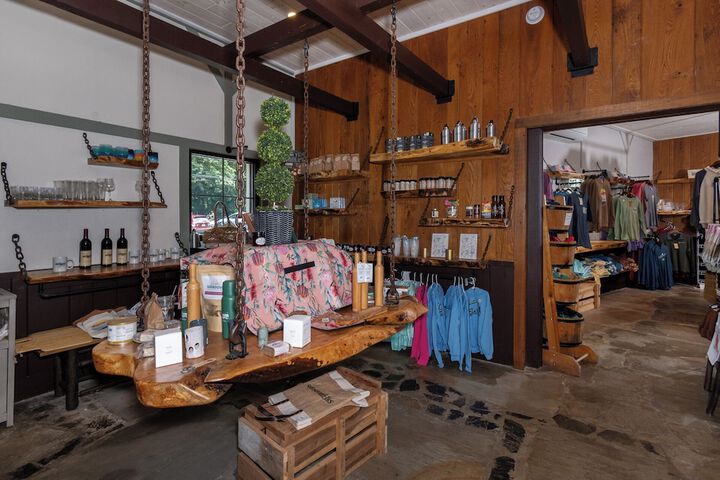 Gift Shop 30 of 36