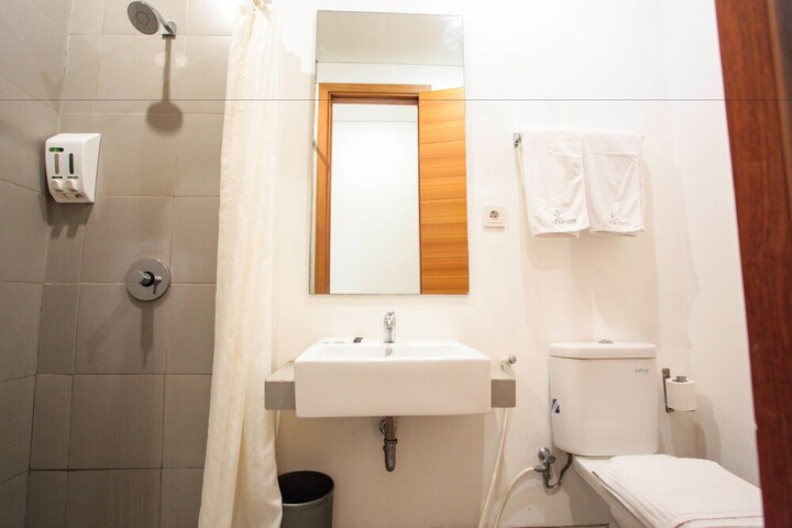 Room 11 of 26