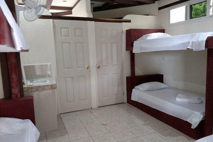 Room 13 of 67