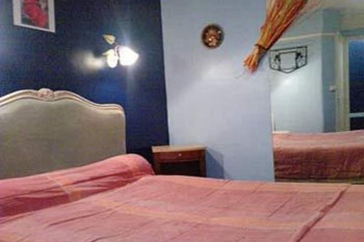 Room 5 of 30
