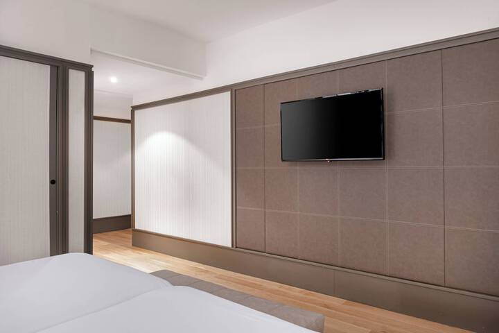 Room 20 of 68