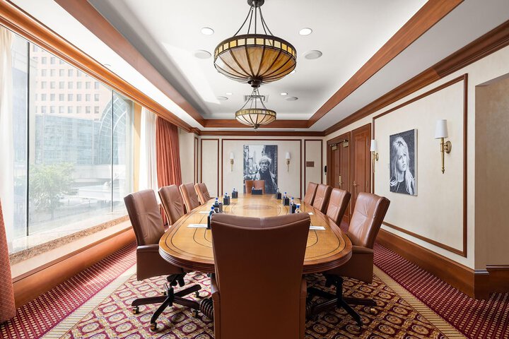 Meeting facility