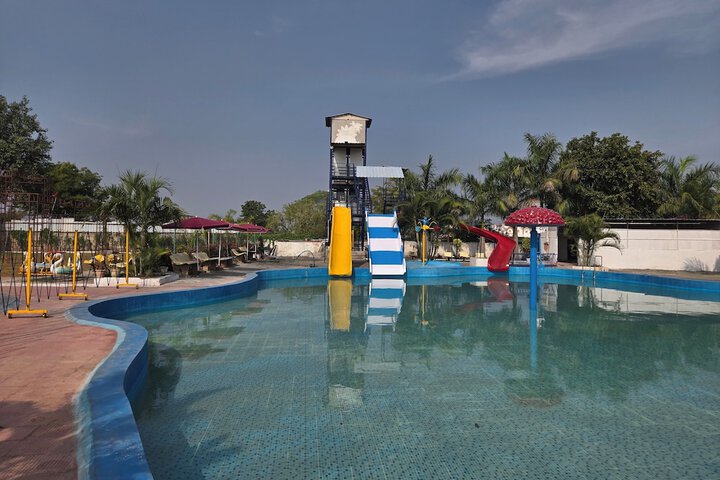 Pool 9 of 19