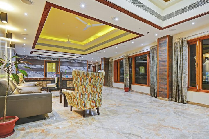 Hotel Interior 6 of 40