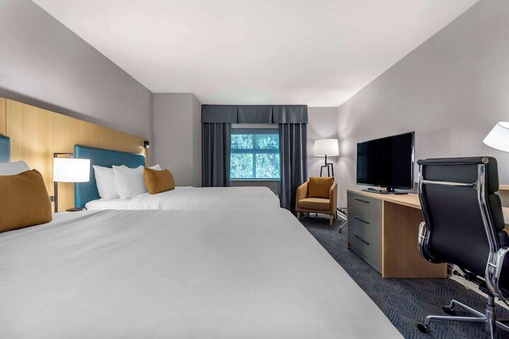 Room 10 of 44