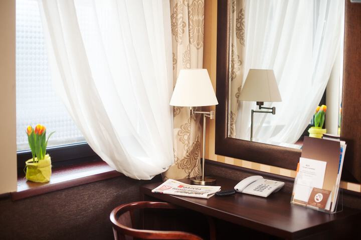 Room amenity