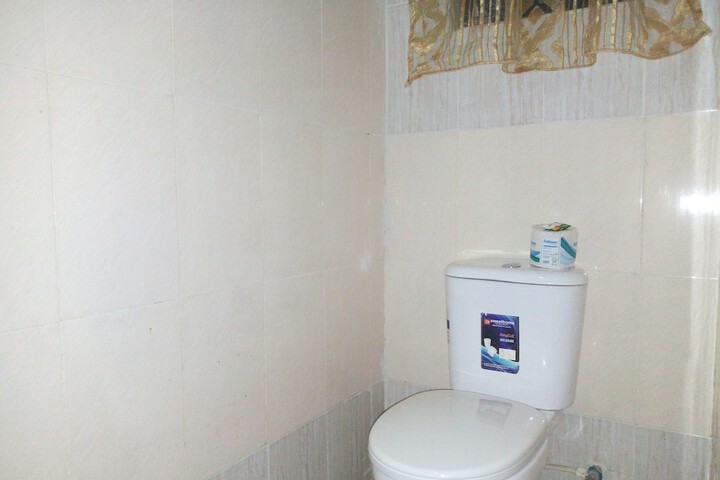 Room 18 of 24