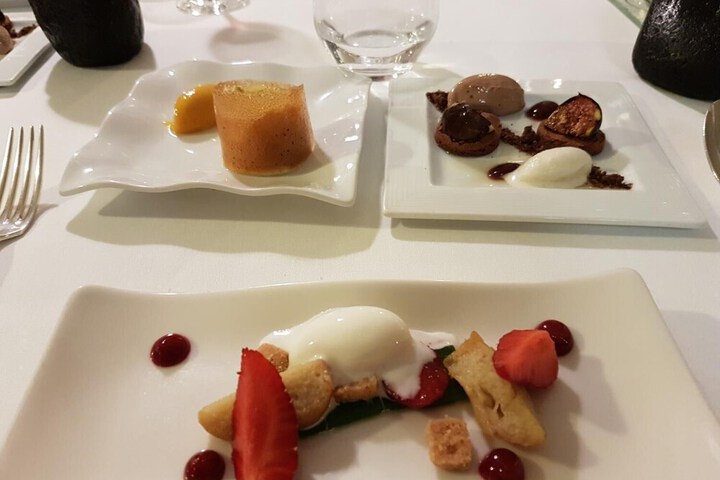 Dining Photos