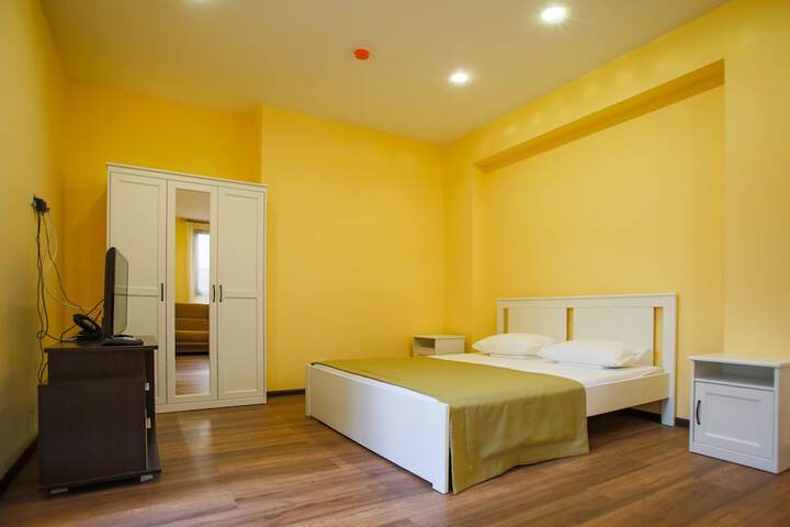 Room 37 of 45