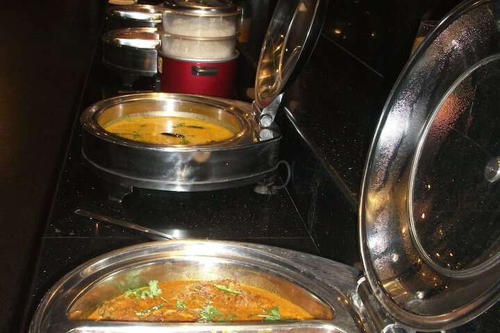 Dining 28 of 48