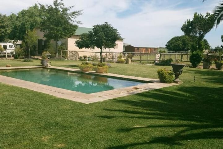 Pools & Facilities