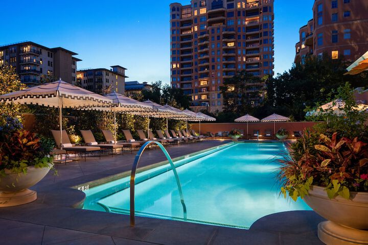 Pool 39 of 76