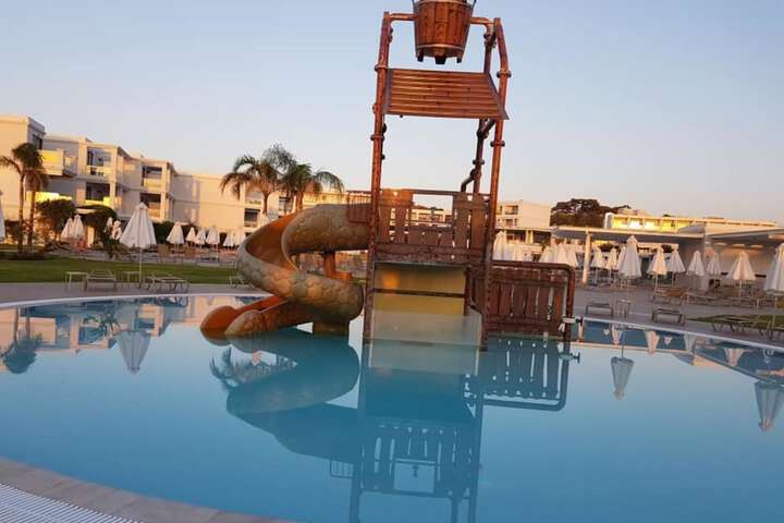 Pool 48 of 89