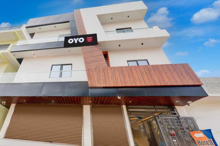 Hotel O Cozy Inn