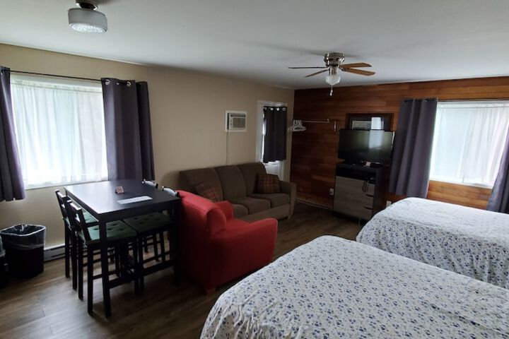 Room 16 of 75