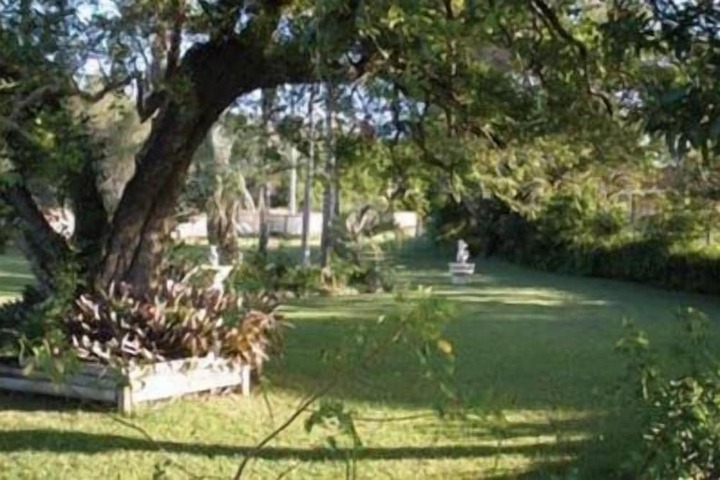 Property Grounds 36 of 55