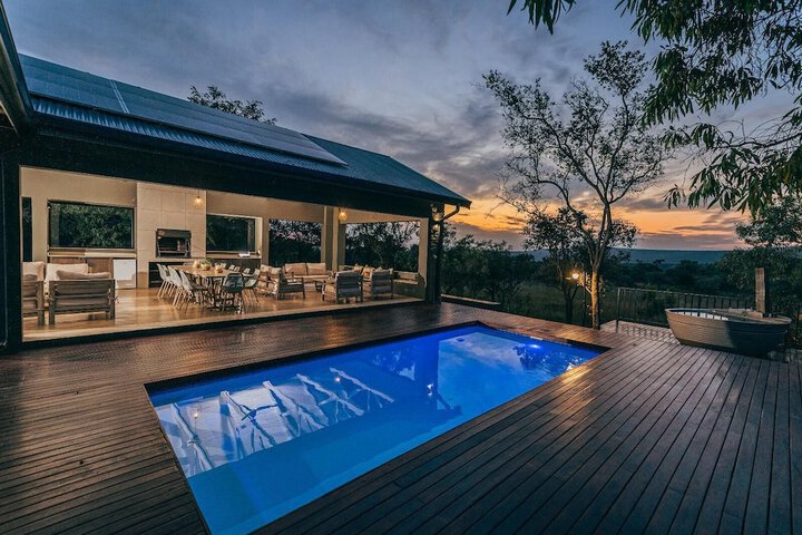 Pool 168 of 242