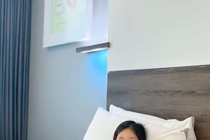 Room 15 of 122