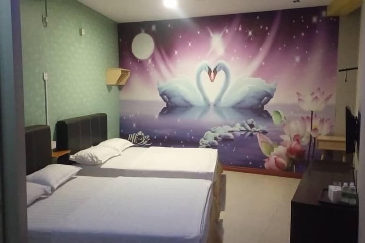 Room 38 of 52