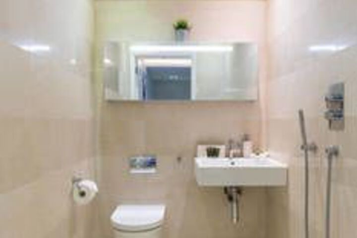 Room 3 of 14