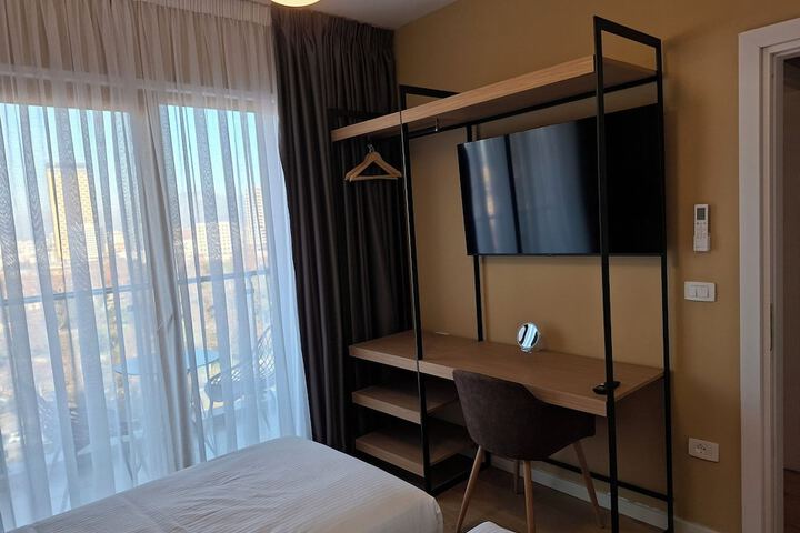 Room 43 of 101