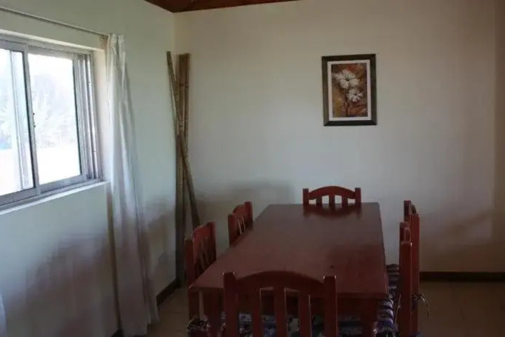 Room 9 of 9