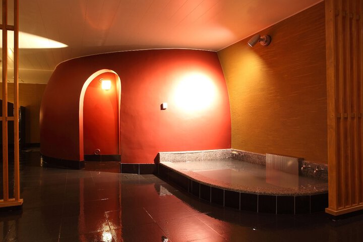 Steam room