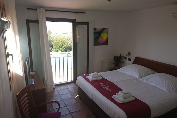 Room 19 of 138