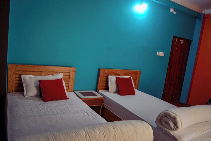 Room 6 of 22