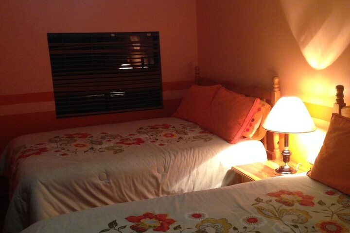 Room 3 of 20