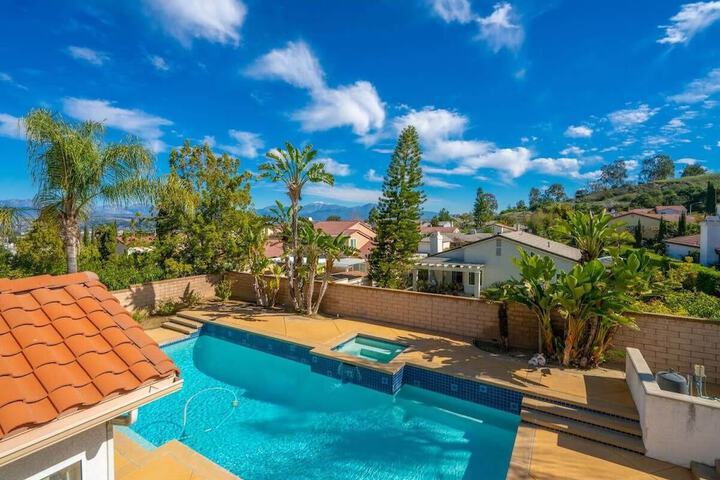 at Marbella Lane - Captivating Home W / pool