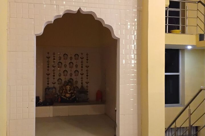 Room 3 of 5