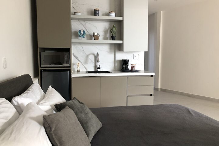 Room 6 of 114