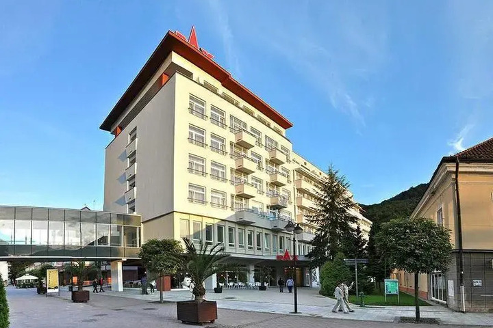 HOTEL PAX