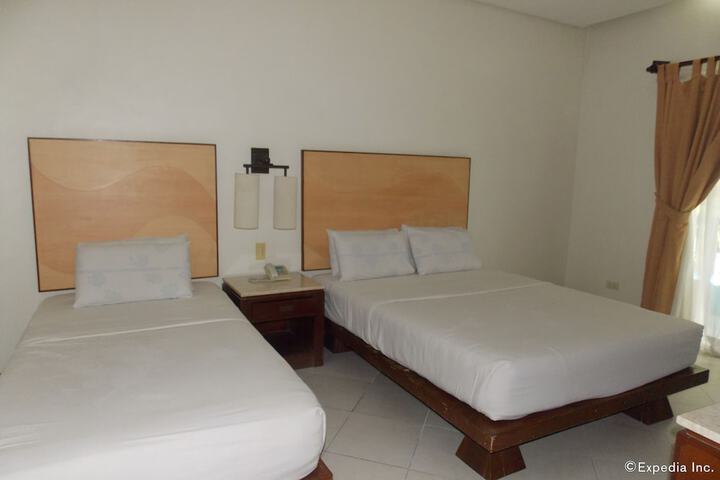 Room 5 of 56