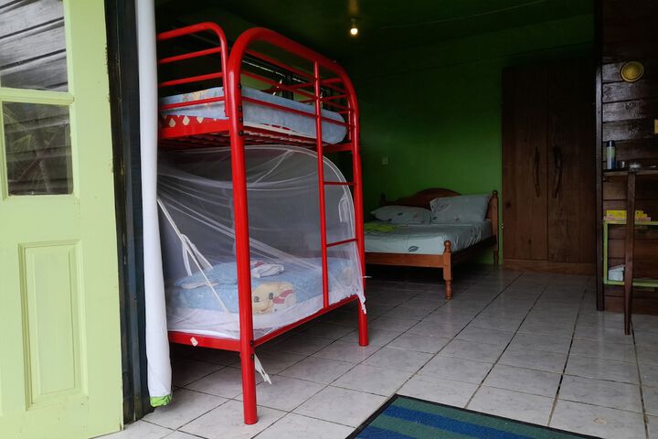 Room 27 of 92
