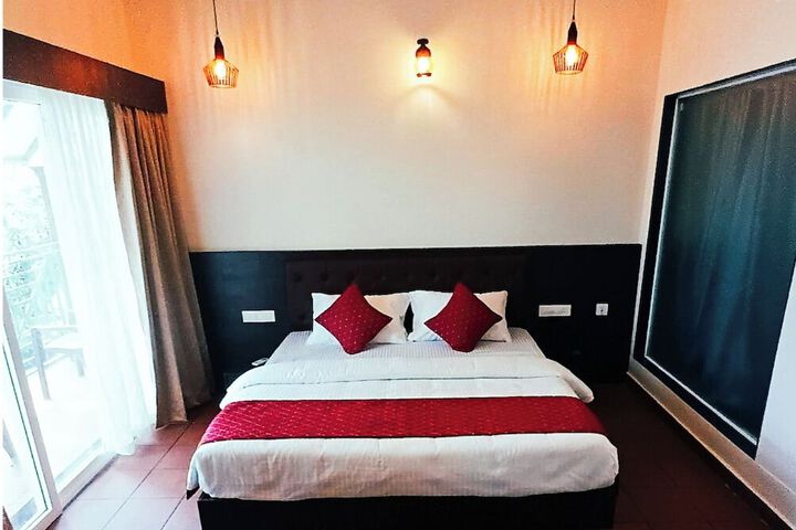 Room 3 of 63