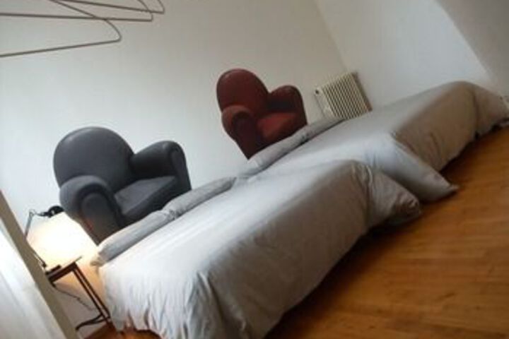 Room 12 of 52