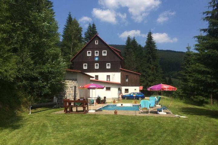 Hotel Flora Dolní Mísečky