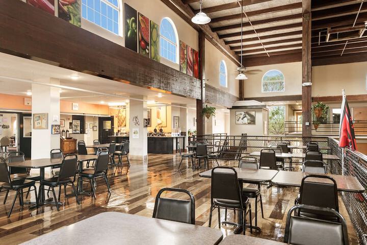 Breakfast area