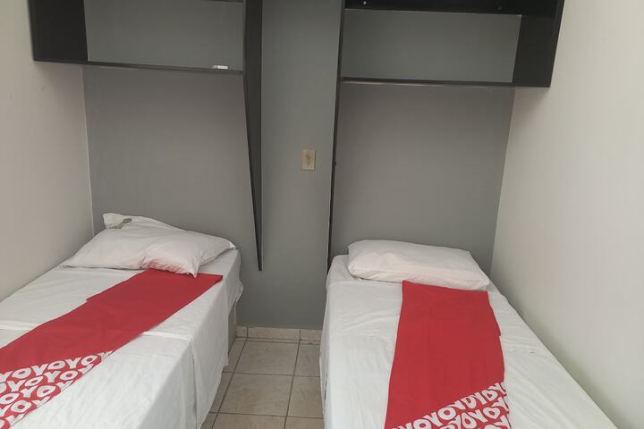 Room 7 of 10