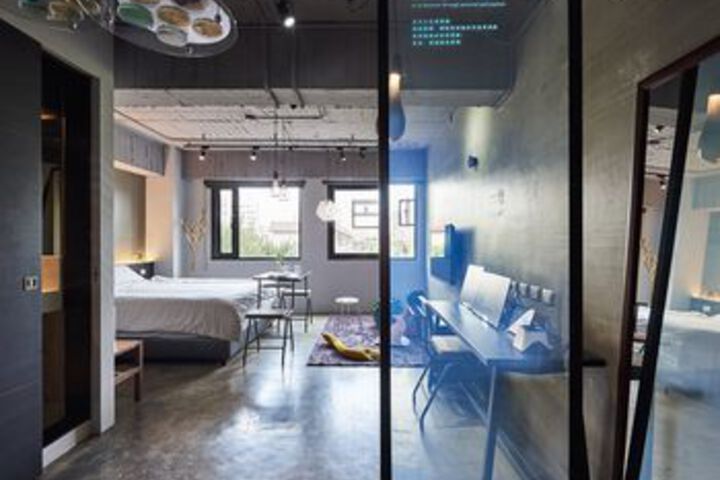 Room 33 of 75
